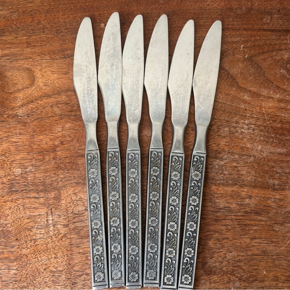 Stainless Knife Set Floral Design Flatware Butter Knives Vintage Kitchen MCM
